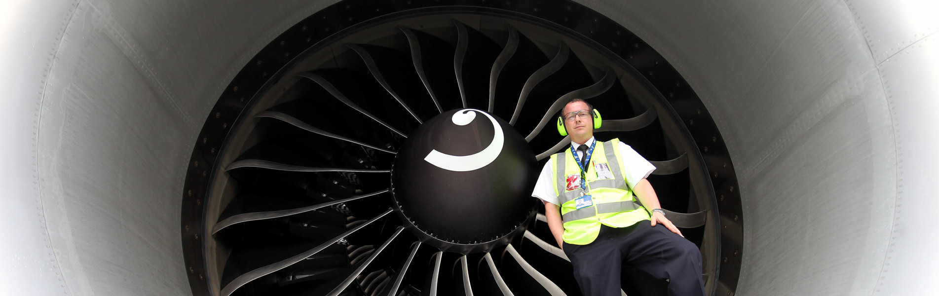 BA Engineer On Engine