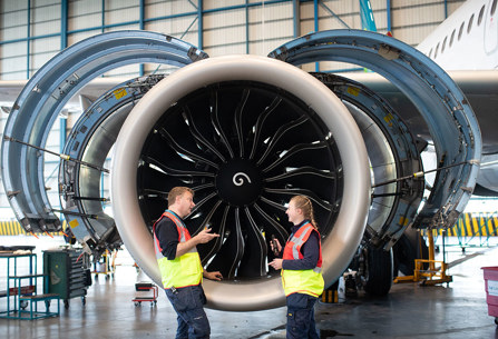 Aer Lingus engineering staff